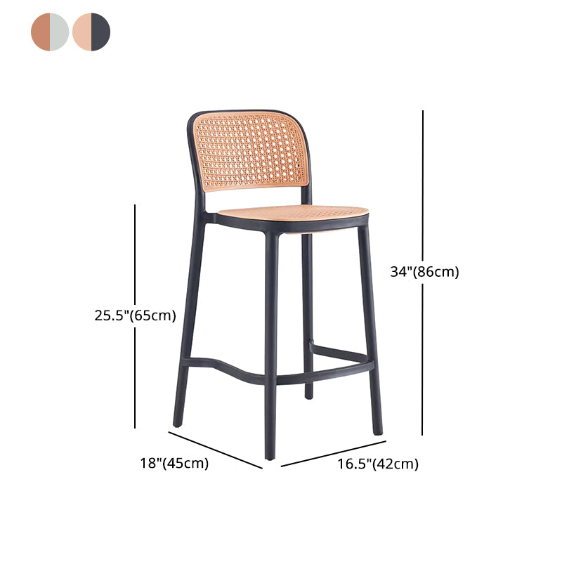 Barre de dossier et tabouret de comptoir