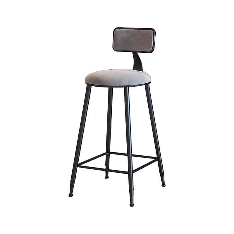 Moderner, mit Metall gepolsterter Barhocker Bristol Barhocker mit Eisenbeinen und Kissen