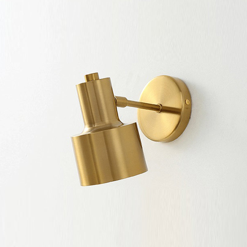 Geometric Metal Mirror Wall Lighting Modern Single Light Wall Mounted Lighting in Brass