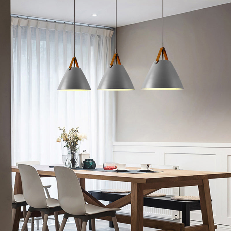 Forme du cône de style moderne Métal de lampe de suspension 1 Lumières éclairées pour le café