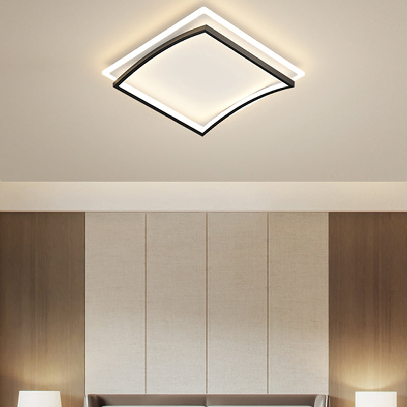 Iluminación de montaje empotrado Simplicity con luces de techo LED empotradas con pantalla acrílica