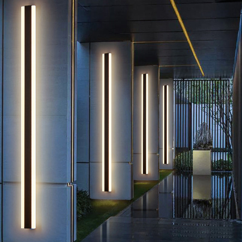 Application murale noire de style nordique Lumière murale à LED droite avec de l'aluminium pour l'extérieur