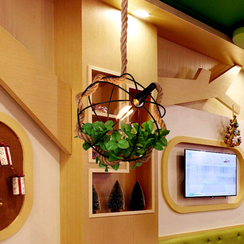 Lampada a ciondolo in metallo a gabbia rotonda Lampada 1 Restaugatura Luce Sospensione Luce con corda e foglia artificiale in nero