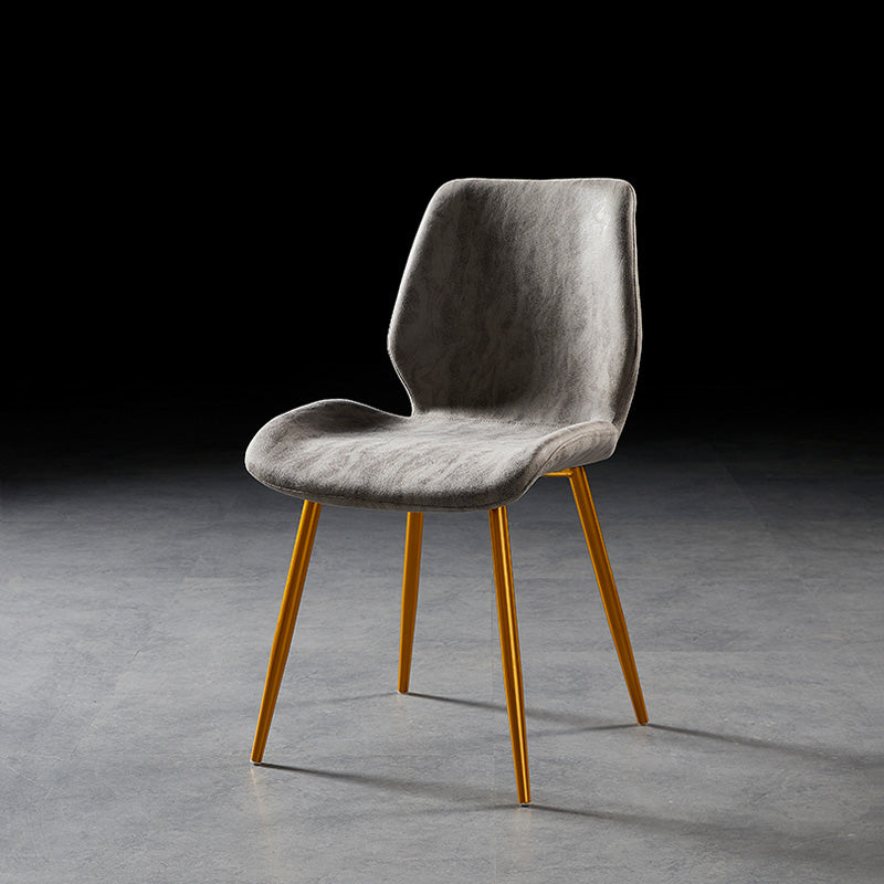 Chaise de salle à manger de style moderne chaise latéral sans bras avec des jambes en métal pour la cuisine