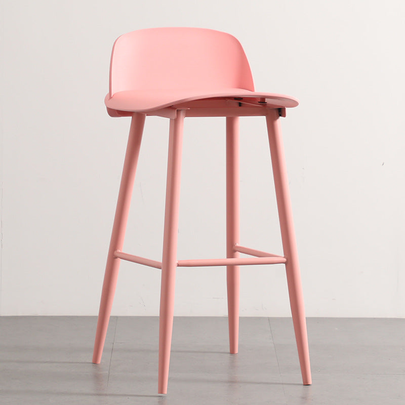 Scandinavian Plastic Counter Stools Low Back Indoor Bar Stools with Metal Footrest