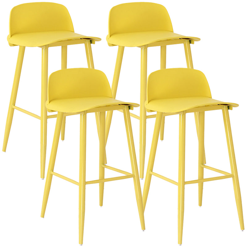 Scandinavian Plastic Counter Stools Low Back Indoor Bar Stools with Metal Footrest