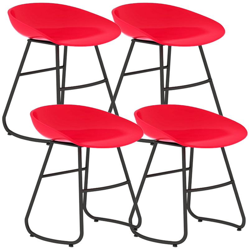 Simple Iron Low Back Barstool Nordic Indoor Tall Stool with Bucket Seat