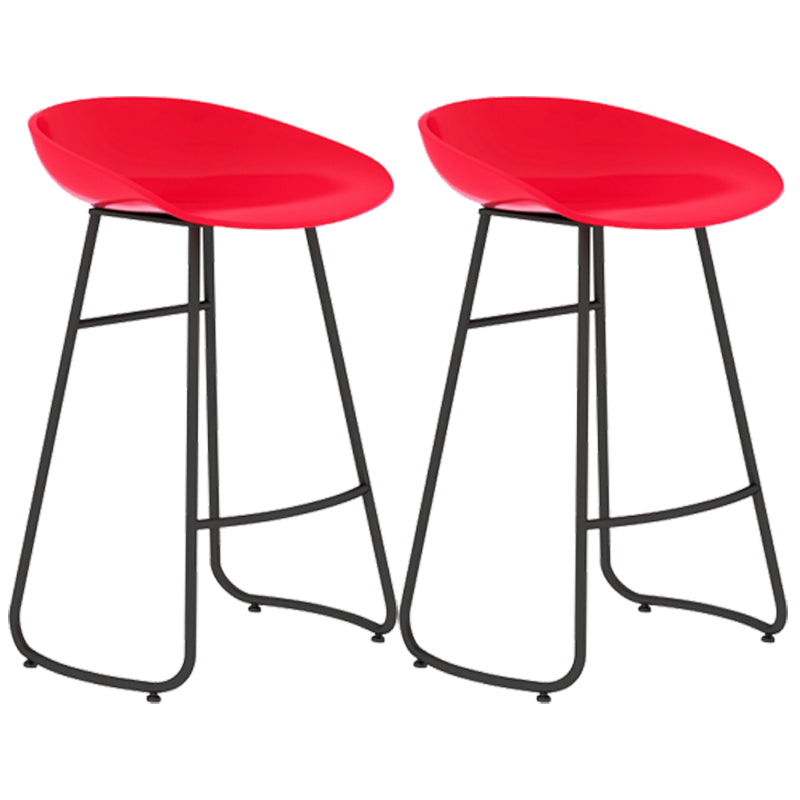 Simple Iron Low Back Barstool Nordic Indoor Tall Stool with Bucket Seat