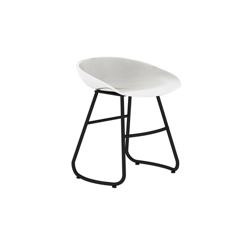 Simple Iron Low Back Barstool Nordic Indoor Tall Stool with Bucket Seat