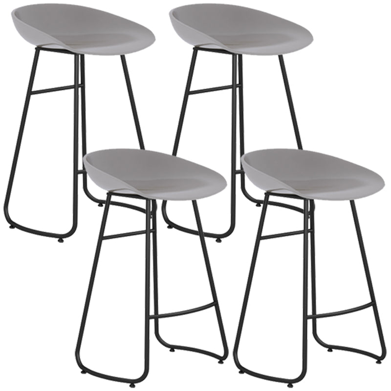 Simple Iron Low Back Barstool Nordic Indoor Tall Stool with Bucket Seat