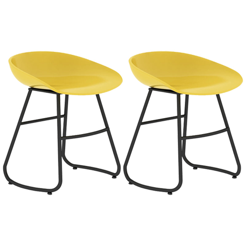Simple Iron Low Back Barstool Nordic Indoor Tall Stool with Bucket Seat