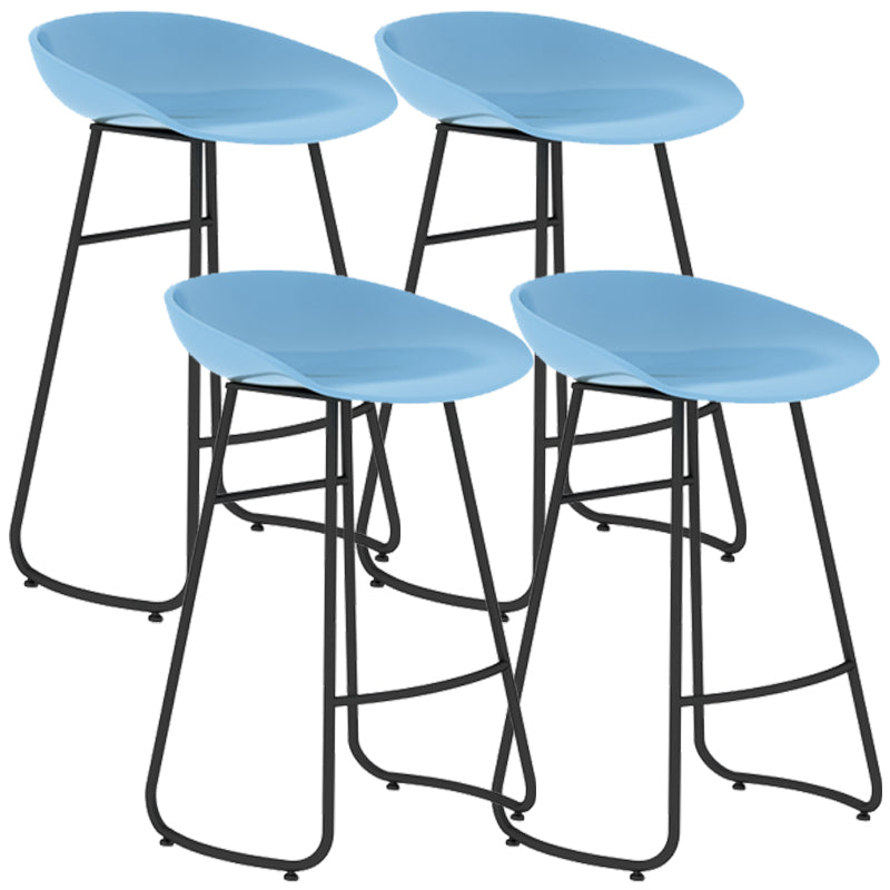 Simple Iron Low Back Barstool Nordic Indoor Tall Stool with Bucket Seat