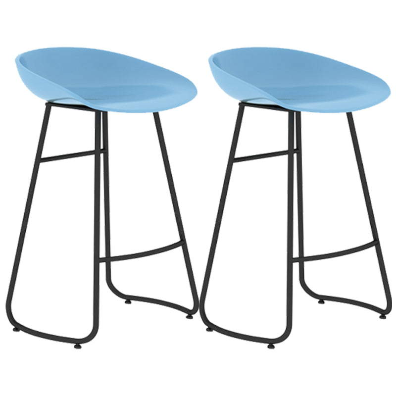 Simple Iron Low Back Barstool Nordic Indoor Tall Stool with Bucket Seat