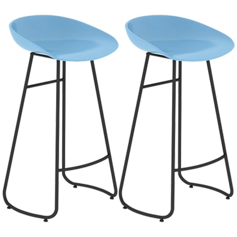 Simple Iron Low Back Barstool Nordic Indoor Tall Stool with Bucket Seat