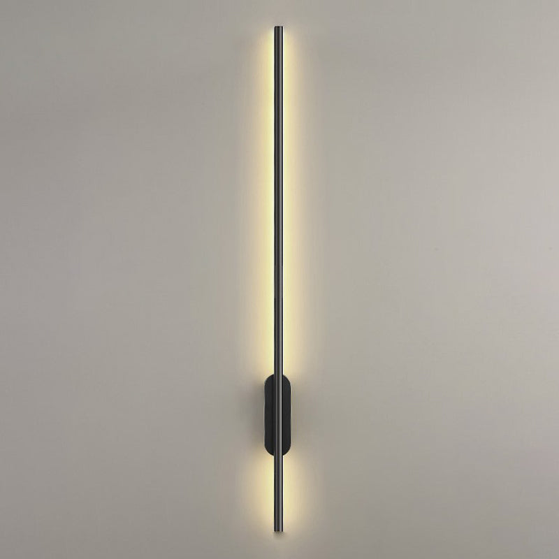 Éclairage mural en métal linéaire