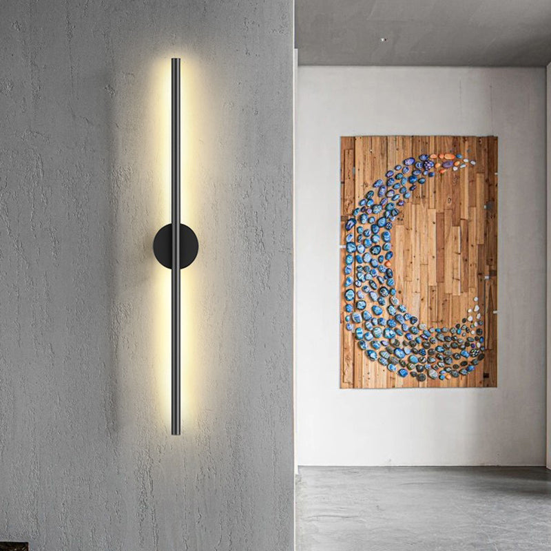 Éclairage mural en métal linéaire