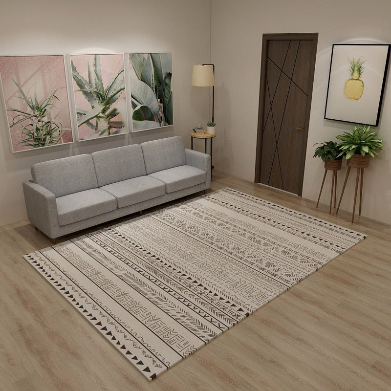 Black Retro Rug Polyester Graphic Rug Washable Indoor Rug for Living Room