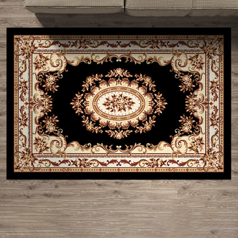 Wine Red Pattern Carpet Polyester Vintage Carpet Stain Resistant Carpet for Living Room