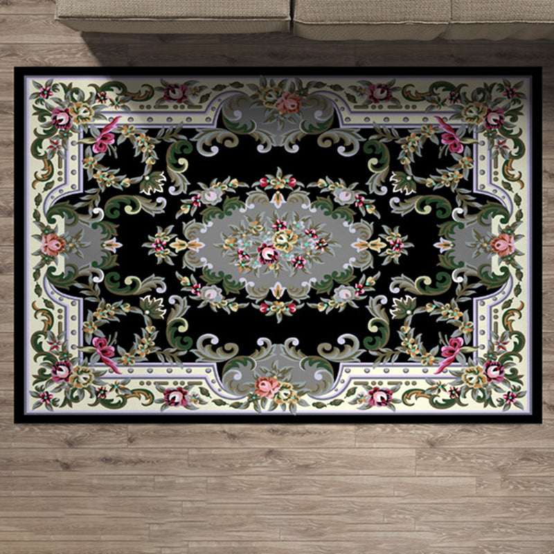 Wine Red Pattern Carpet Polyester Vintage Carpet Stain Resistant Carpet for Living Room