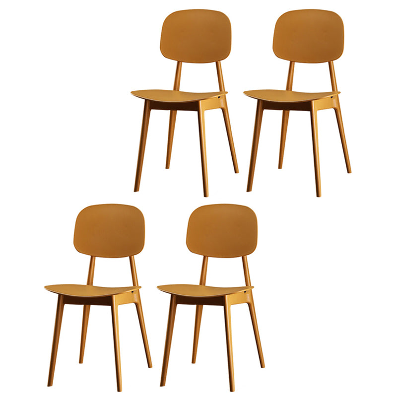 Sedia da pranzo moderna per interno-esterno.