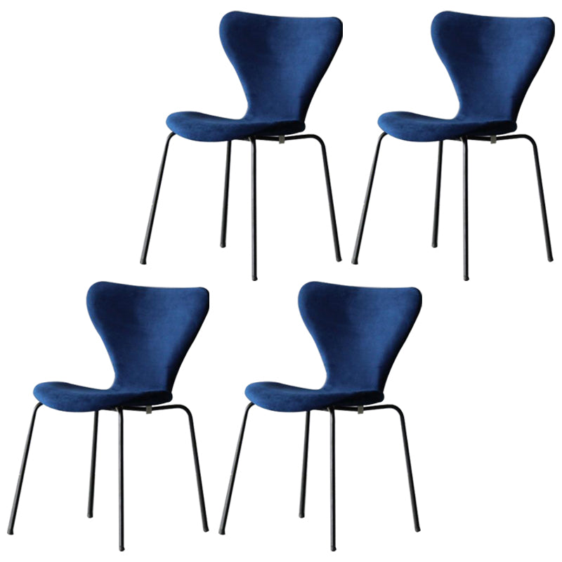 Silla lateral de terciopelo escandinavo para restaurante, silla de comedor con respaldo lateral y acabado mate