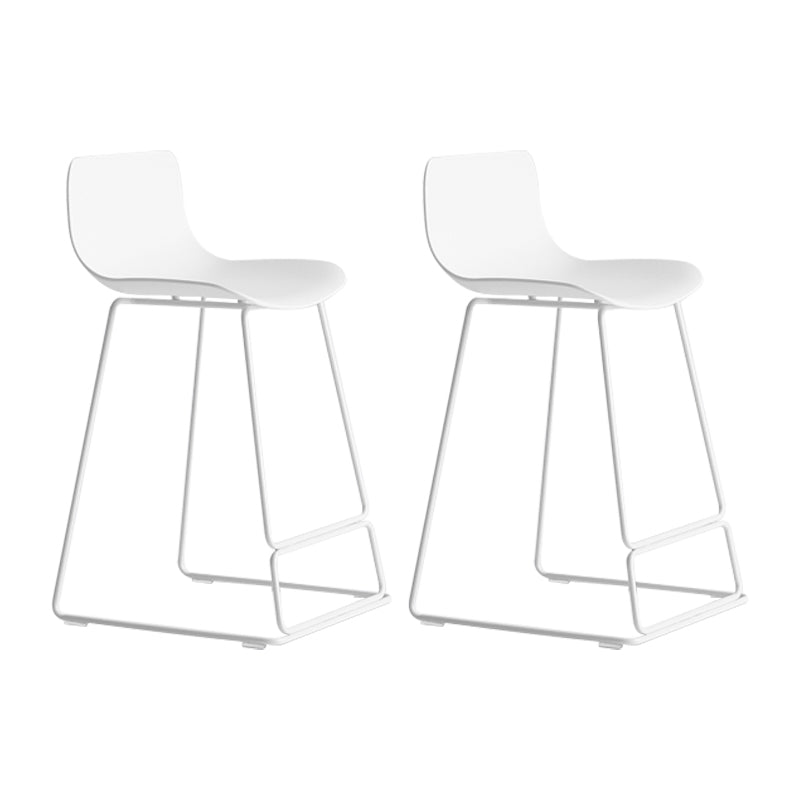 Modern Metal Plastic Bar Stools Indoor Barstool with Iron Legs and Low Back