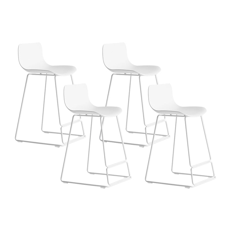 Modern Metal Plastic Bar Stools Indoor Barstool with Iron Legs and Low Back
