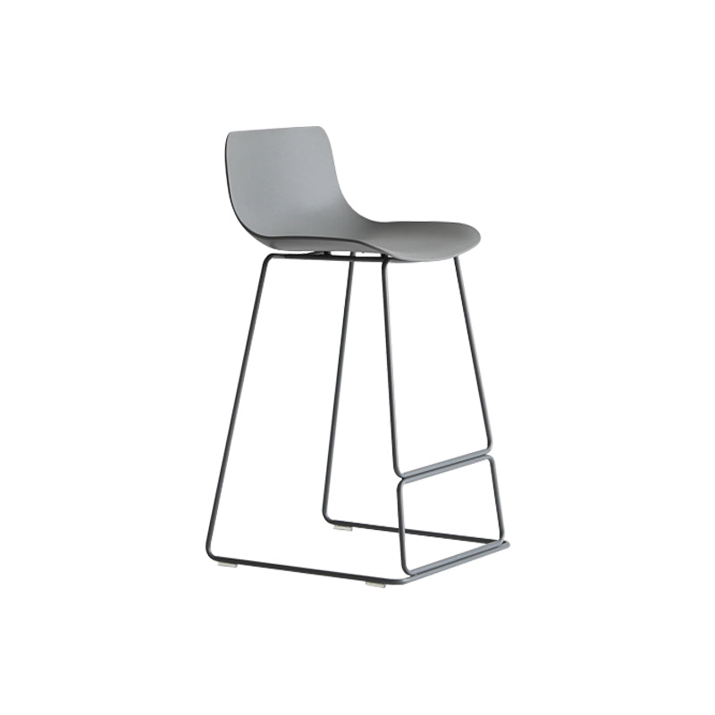 Modern Metal Plastic Bar Stools Indoor Barstool with Iron Legs and Low Back