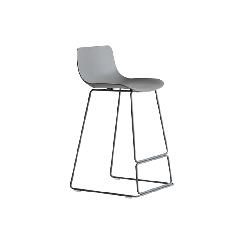 Modern Metal Plastic Bar Stools Indoor Barstool with Iron Legs and Low Back