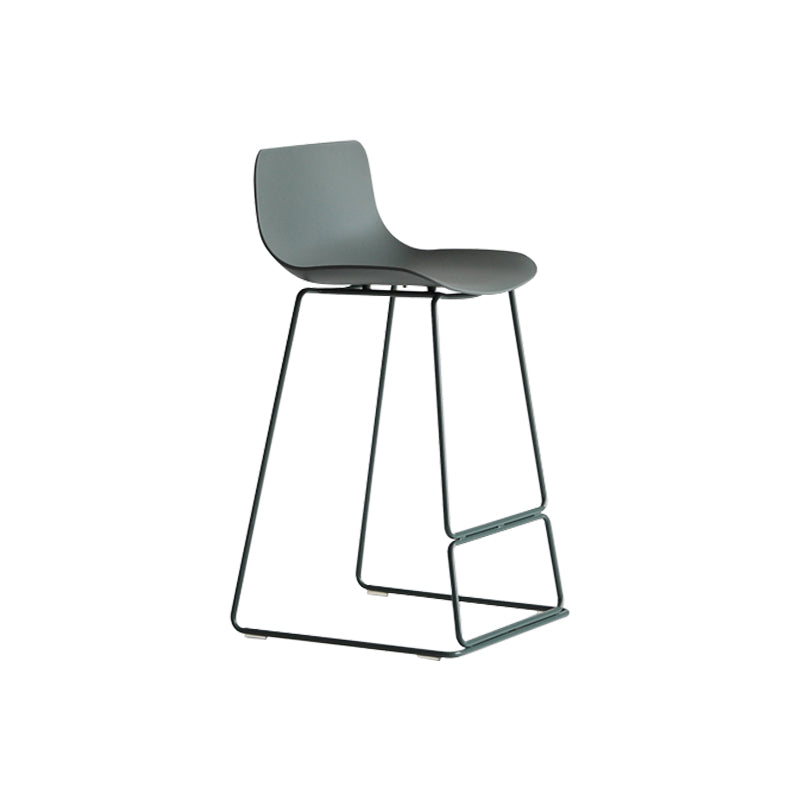 Modern Metal Plastic Bar Stools Indoor Barstool with Iron Legs and Low Back