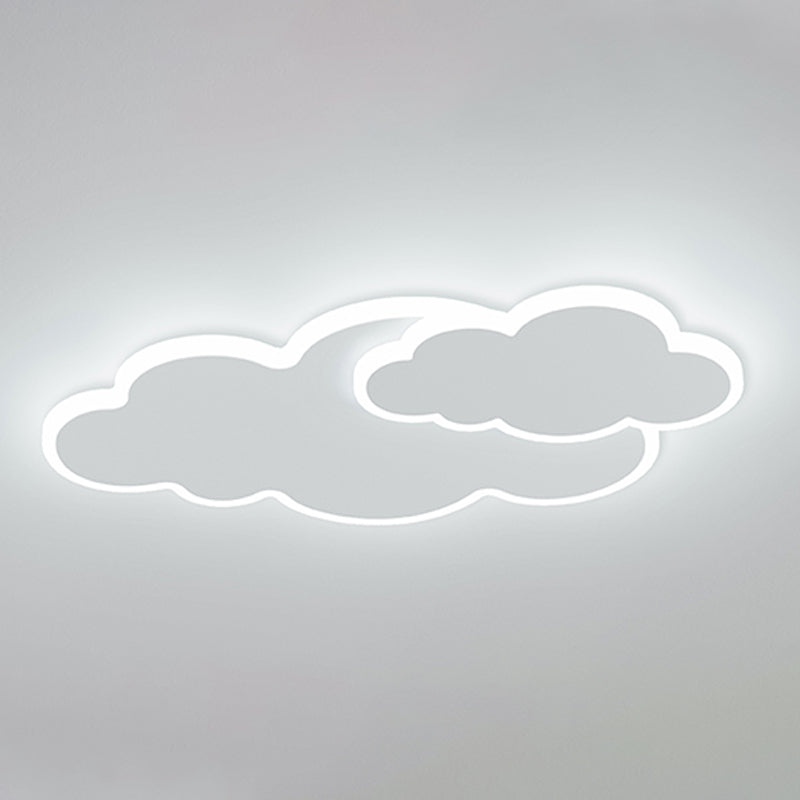 Lampada da soffitto a LED a forma di nuvola bianca con montaggio a incasso in una moderna semplicità in ferro laccato con paralume in acrilico