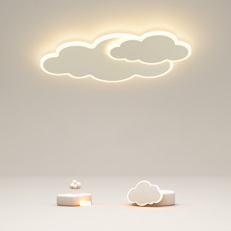 Lampada da soffitto a LED a forma di nuvola bianca con montaggio a incasso in una moderna semplicità in ferro laccato con paralume in acrilico