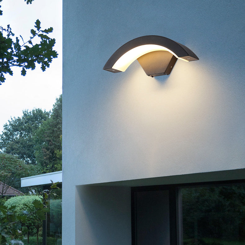 Moderne Stil Aluminium Wandleuchten Arc Form 11,5 "breites LED -Wandlicht für Outdoors
