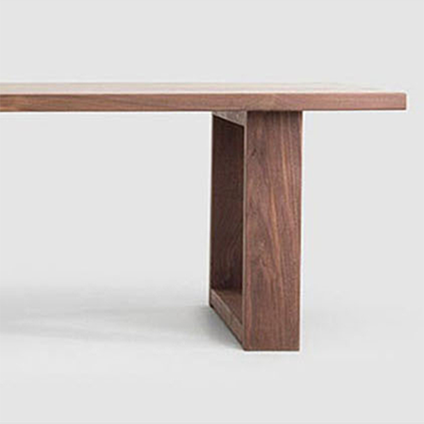 Mesa de comedor de madera maciza industrial mesa rectángulo en marrón con base de pedestal doble