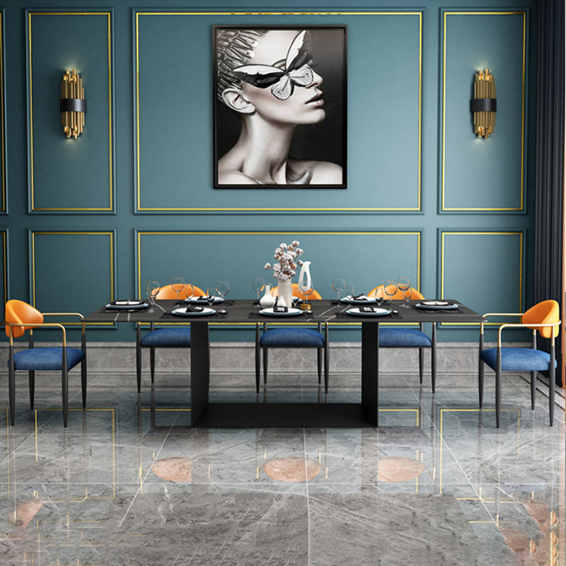 Silla de comedor tapizada contemporánea con respaldo abierto y acabado mate