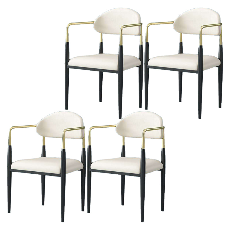 Silla de comedor tapizada contemporánea con respaldo abierto y acabado mate