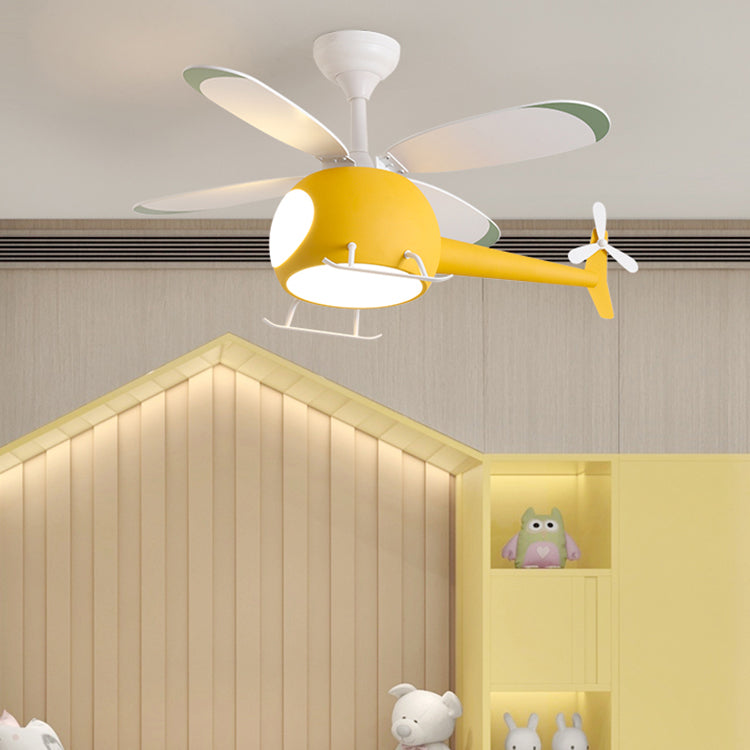Deckenleuchte im Cartoon -Stil Lampe Metal Semi Flush Mount Leuchte mit Holzlüfterklinge