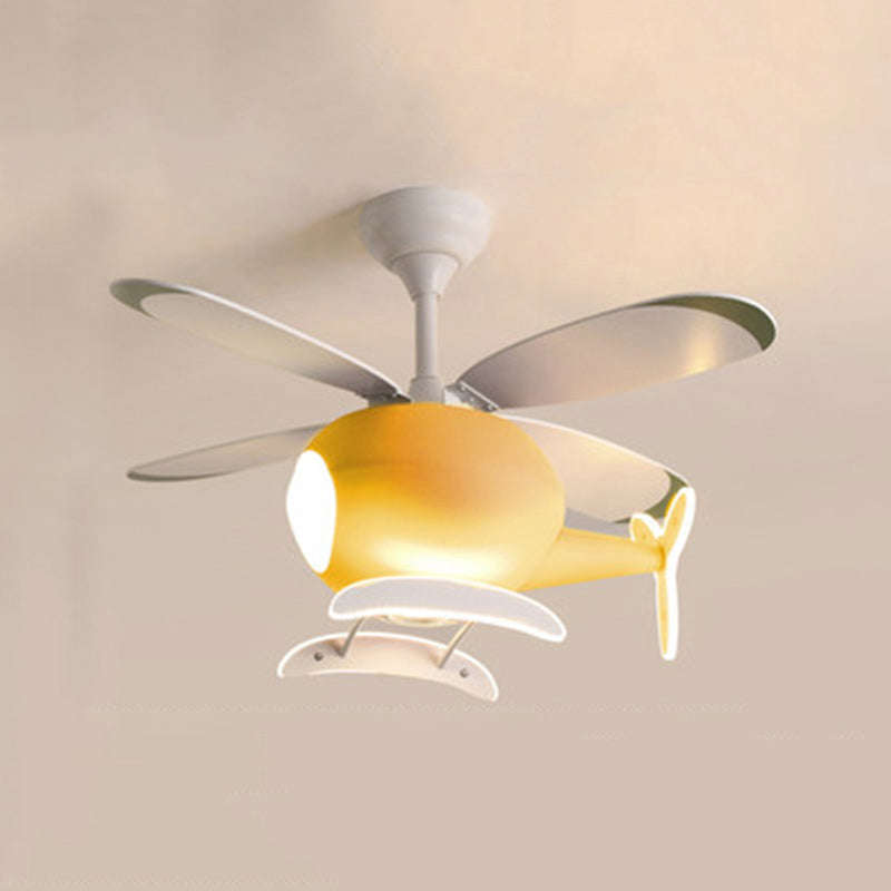 Deckenleuchte im Cartoon -Stil Lampe Metal Semi Flush Mount Leuchte mit Holzlüfterklinge