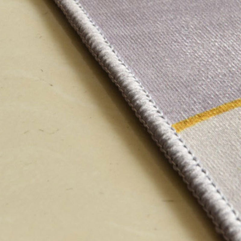 Brown Luxury Rug Polyester Graphic Rug Stain Resistant Rug for Living Room