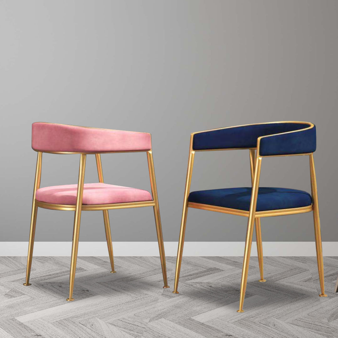 El comedor del metal de Glam preside el sillón tapizado trasero abierto