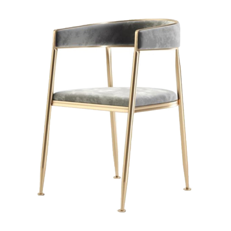 El comedor del metal de Glam preside el sillón tapizado trasero abierto