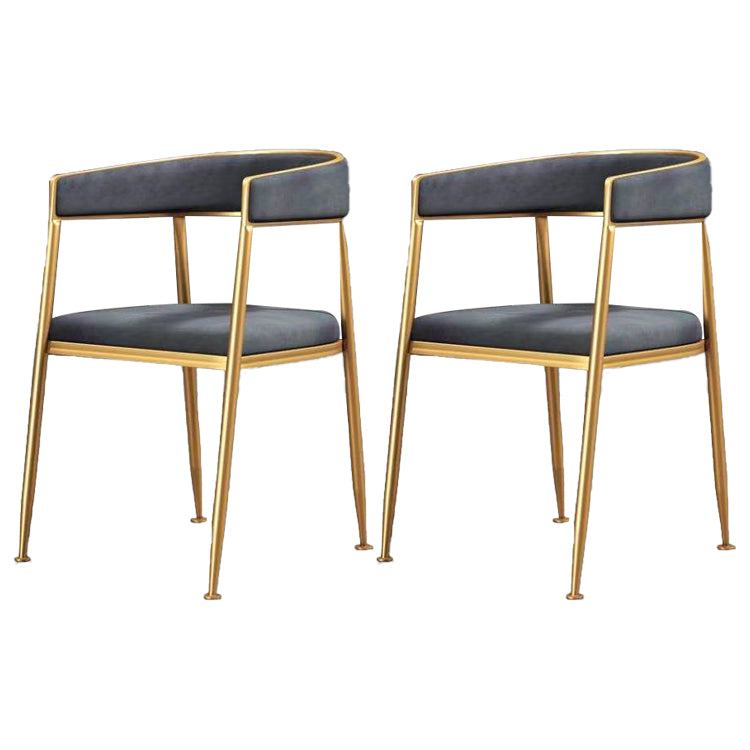 El comedor del metal de Glam preside el sillón tapizado trasero abierto