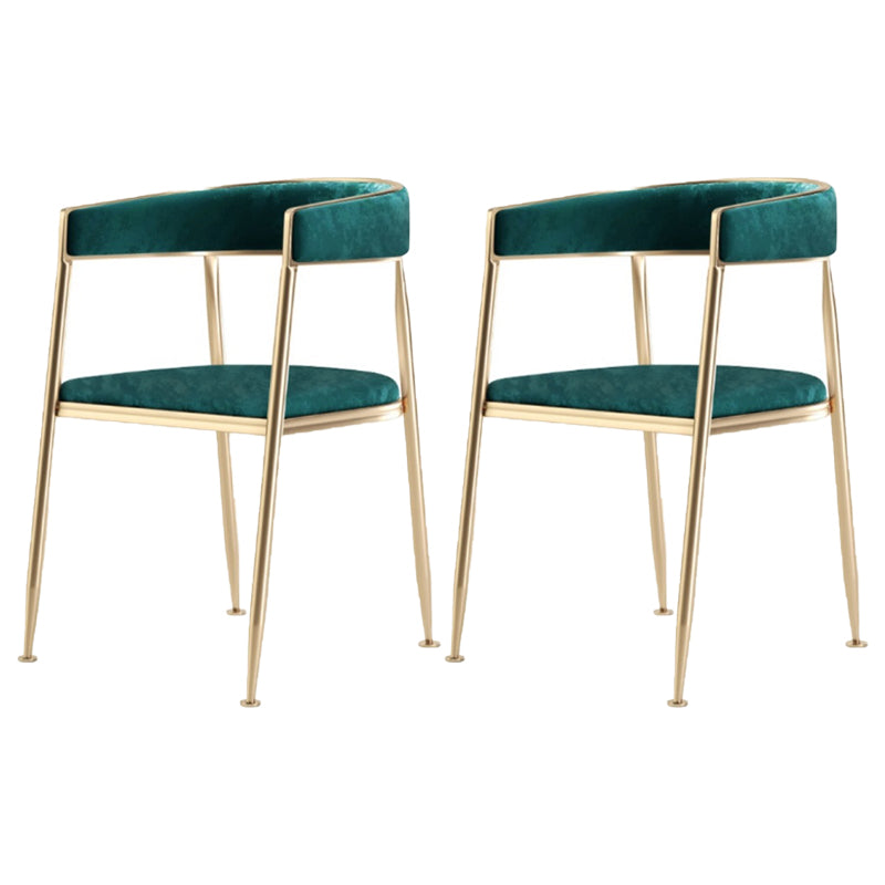 El comedor del metal de Glam preside el sillón tapizado trasero abierto