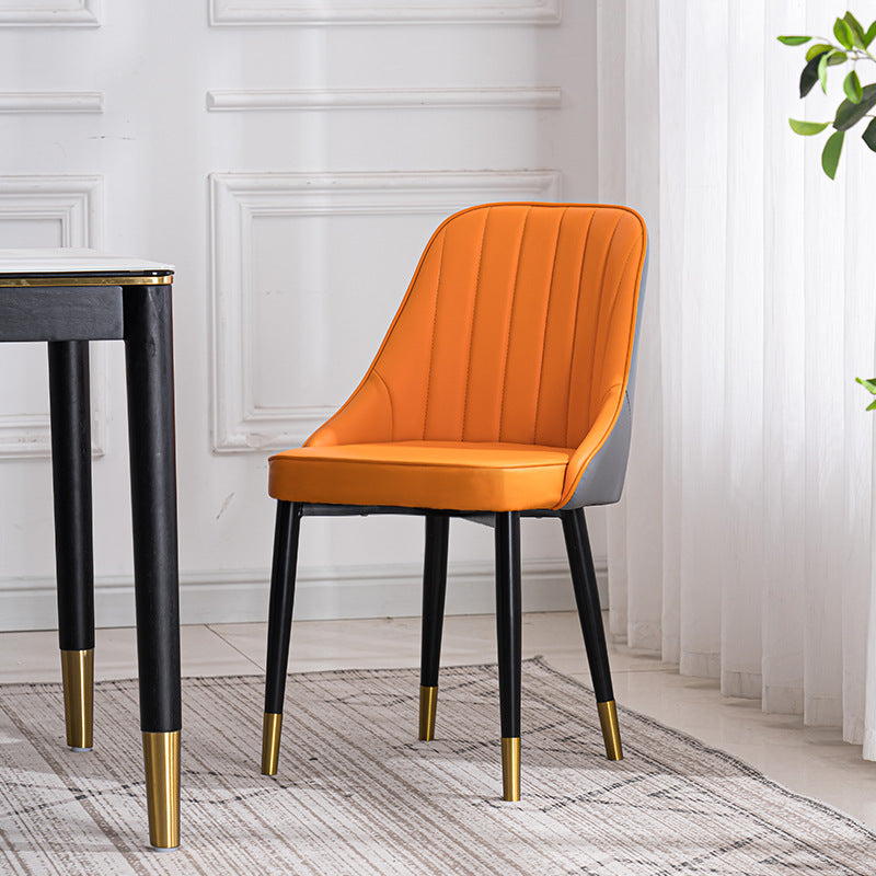 Silla lateral interior escandinava Silla de comedor Parsons tapizada de metal