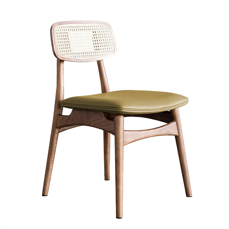 Silla de comedor de madera tradicional, silla sin brazos, silla de comedor de mimbre para uso en restaurantes