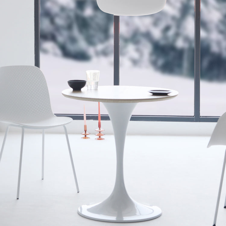 Mesa minimalista de mesa estándar redonda MDF Mesa de comedor de cocina con base de tulipán