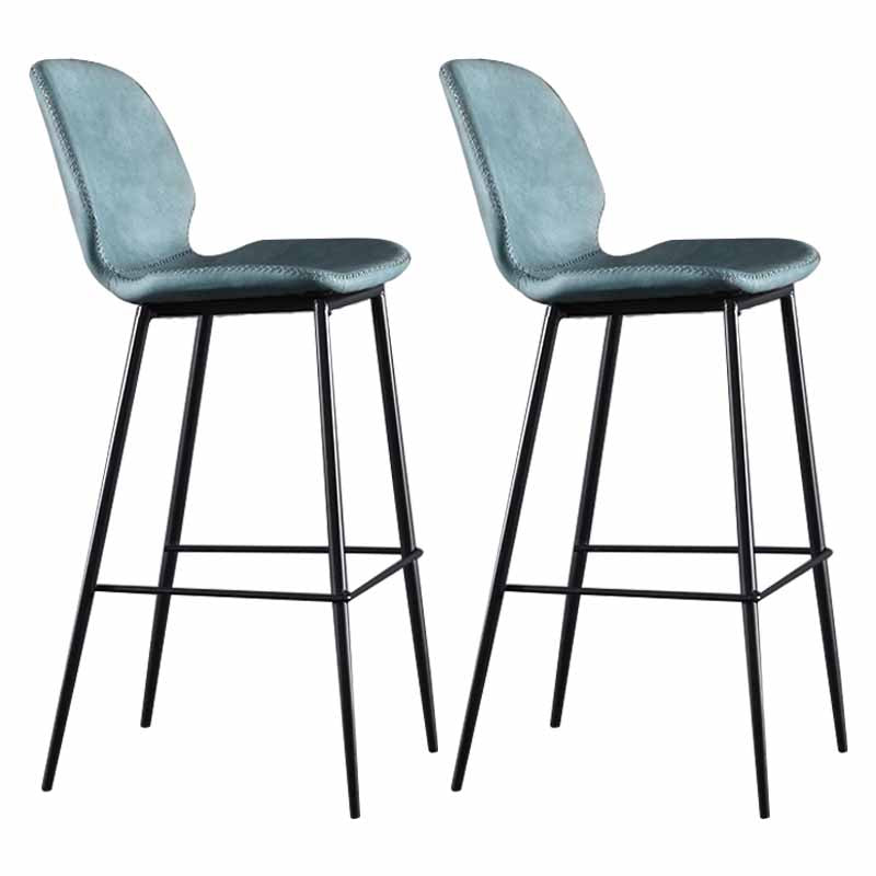 Taburetes industriales de cuero para mostrador, taburetes de bar con respaldo bajo de metal negro con reposapiés