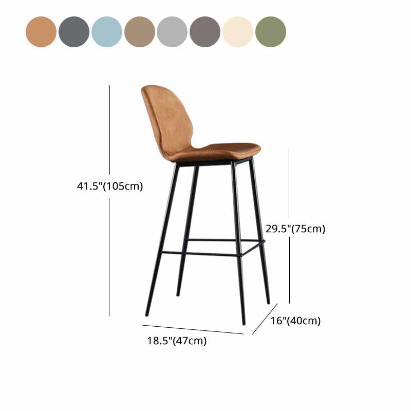 Taburetes industriales de cuero para mostrador, taburetes de bar con respaldo bajo de metal negro con reposapiés