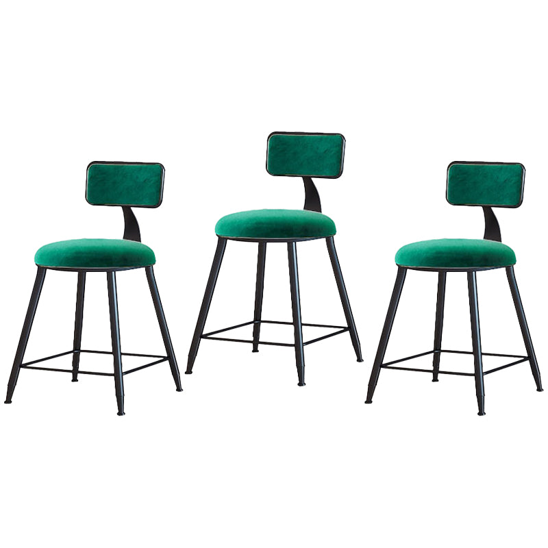 Taburetes de bar tapizados en negro, taburetes de bar escandinavos con respaldo bajo (juego de 3)