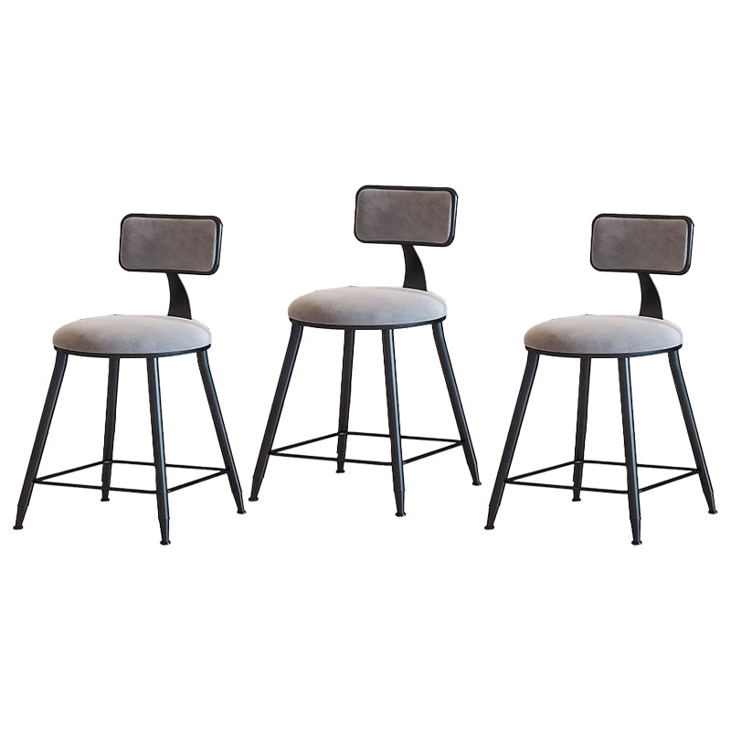 Taburetes de bar tapizados en negro, taburetes de bar escandinavos con respaldo bajo (juego de 3)